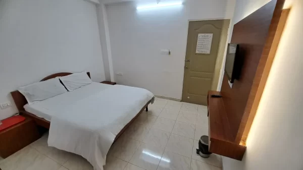 room with double bed