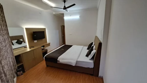 double bed room