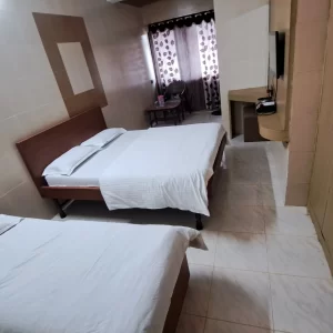 Comfort Triple Room (Non-A/c)