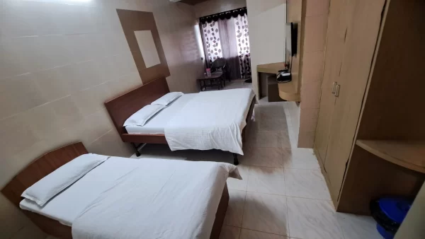 Comfort Triple Room (Non-A/c)